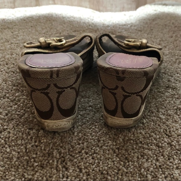 Coach signature wedges. - Picture 6 of 6